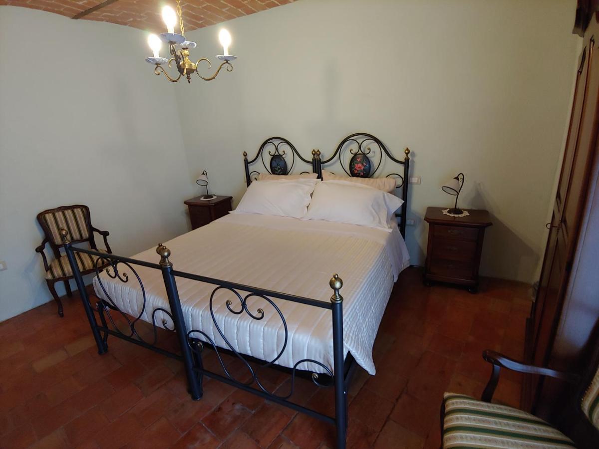 Castello di Fagnano -Albergo Diffuso&SPA Fagnano Alto Esterno foto